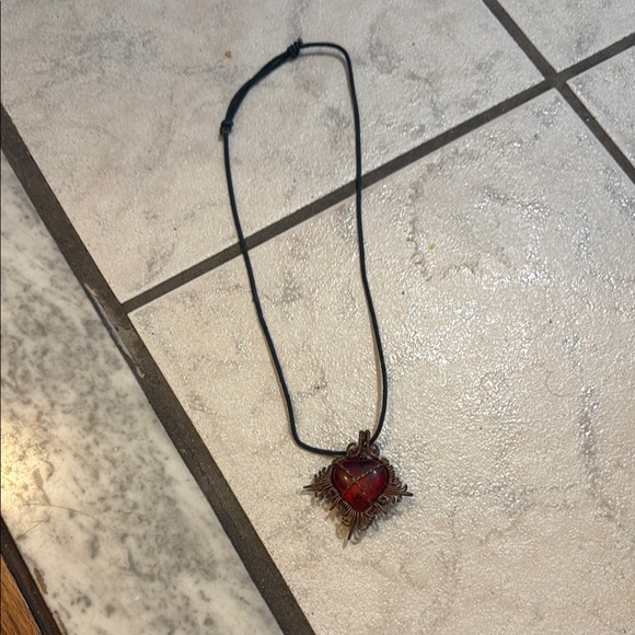 Handmade Wire Art Red Sacred Heart Pendant Necklace (2 for $20, 3 for $25) - Picture 1 of 2
